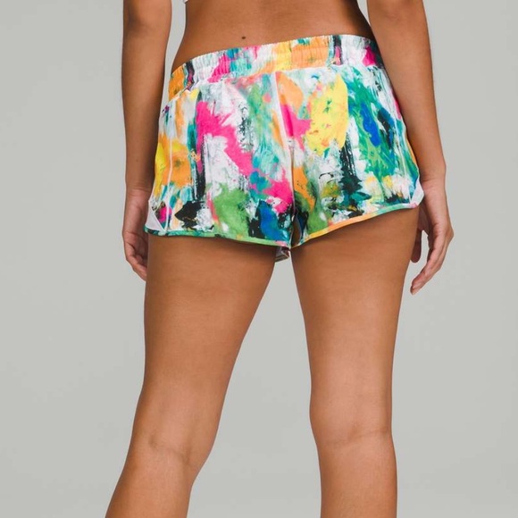 Hotty Hot Low-Rise Lined Short 2.5" - Picture 1 of 6